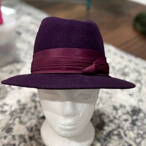 Bollman | Accessories | Grandiose 95s Taupe Felt Large  display picture 2